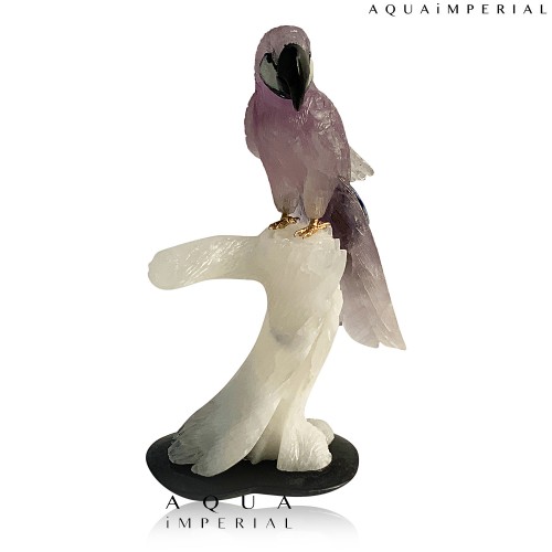 AMETHYST MACAW ON QUARTZ BASE