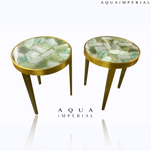 Jade corner table 