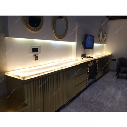 Classic Quartz TV Ledge
