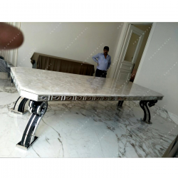 Classic Quartz Dining Top