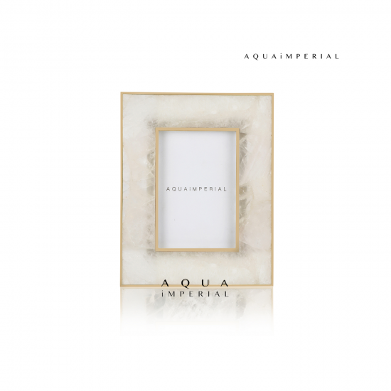 Classic Quartz Photo Frame With Brass Inlay Classic Quartz Photo Frame With Brass Inlay